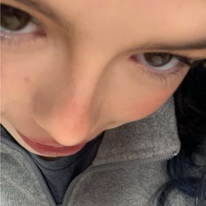 Meet your Posher, Katelyn